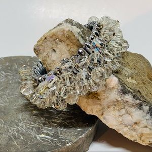 Vintage Expandable Crystal Bead Bracelet